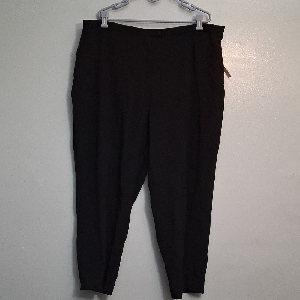 Dressbarn Size 20W Women's Black Trousers With Stretch.